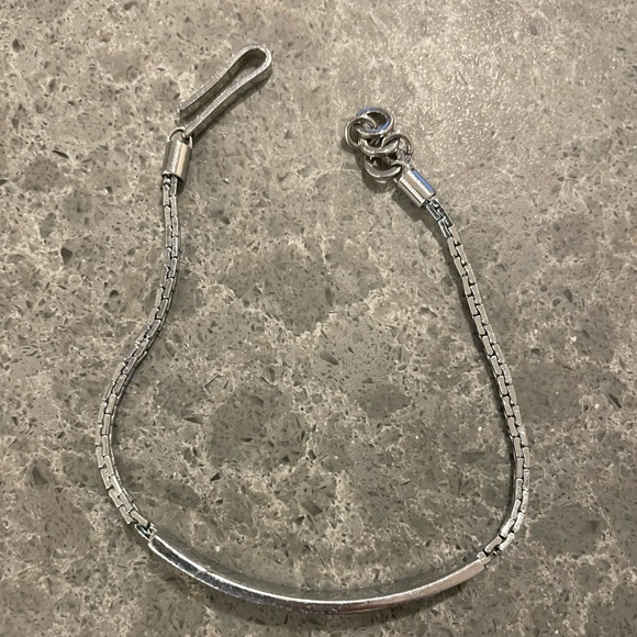 Michael Kors silver bracelet - Picture 2 of 3